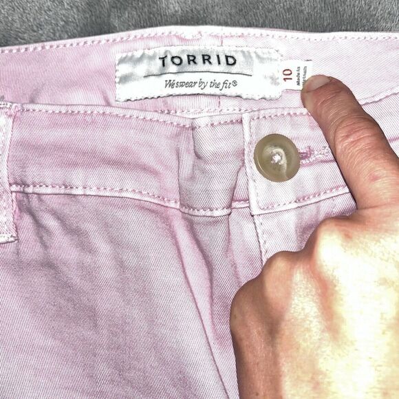 Torrid Womens Shorts Size 10 W35” Pastel Pink Essential Staple Everyday Casual - Picture 2 of 8
